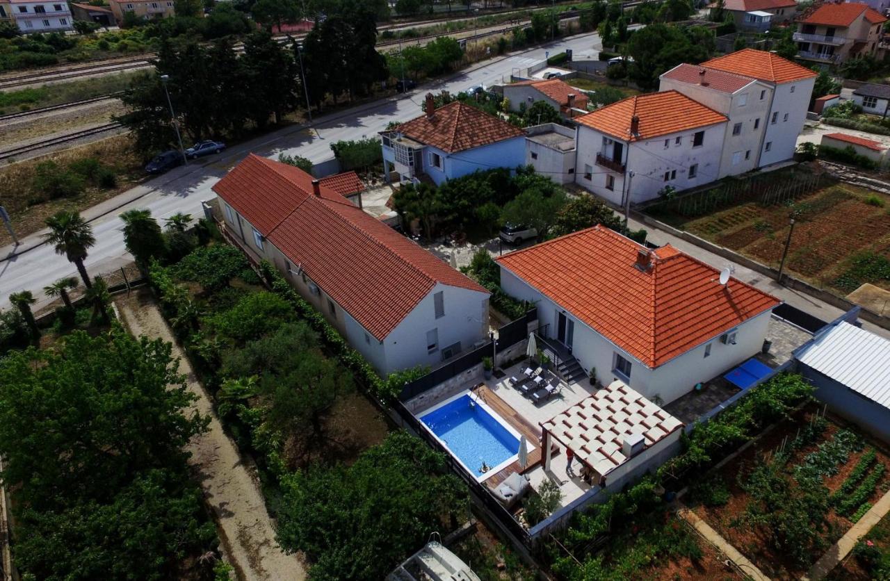 Villa Teuta Zadarvillas Exterior photo