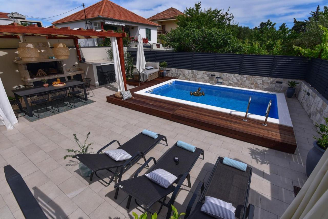Villa Teuta Zadarvillas Exterior photo